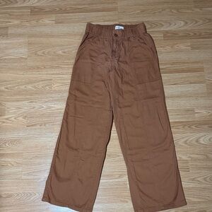 Women’s Wide-Leg Pants